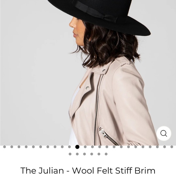 San Diego Burgundy Hat. Still on website but not in the Burgundy color! - Picture 4 of 7